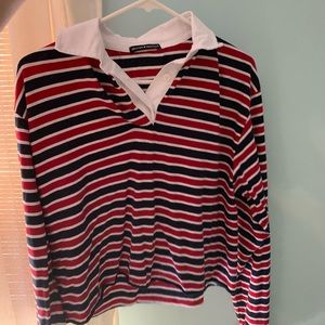 Brandy Melville raw edge cropped button shirt